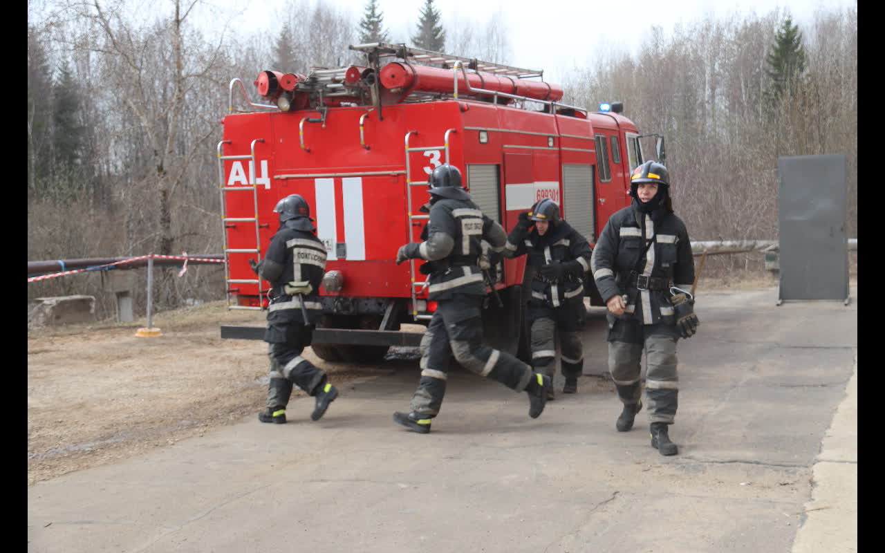 На Сыктывкарском ЛПК выявили лучшее звено газодымозащитников